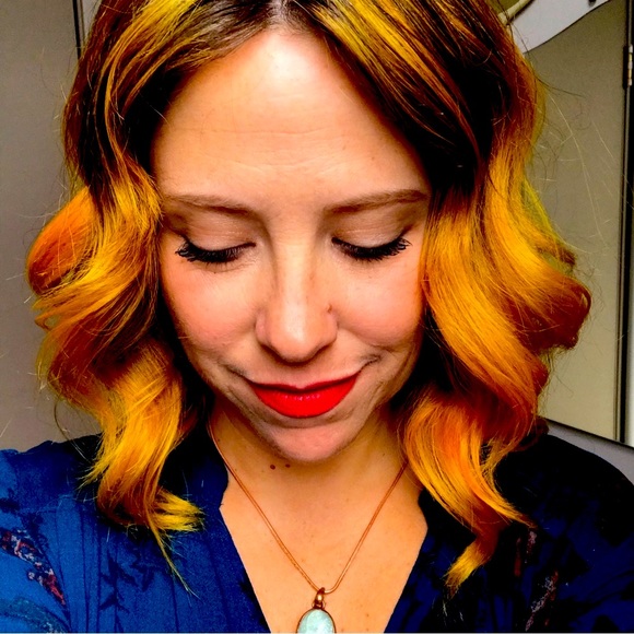 Meet your Posher, Megan - Picture 1 of 1